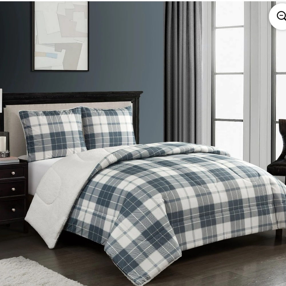 Flannel Plaid Blue and White Comforter Set